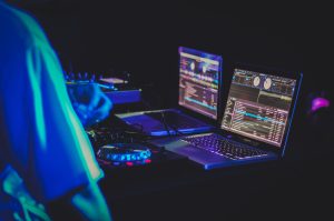 Benefits of DJ Pools
