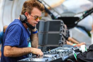 Top 11 richest DJ Paul Oakenfold