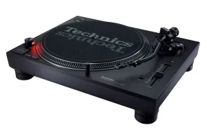 Best DJ Turntable: Technics SL-1210MK7